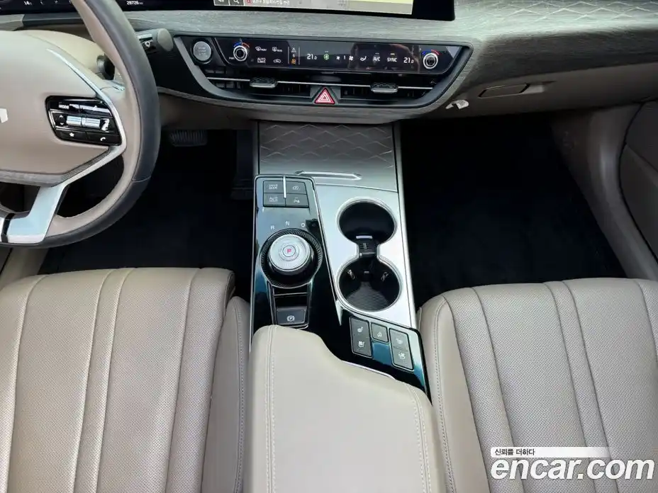 Kia K8 2024 1.5 Автомат в Москве № 132270, фото 12