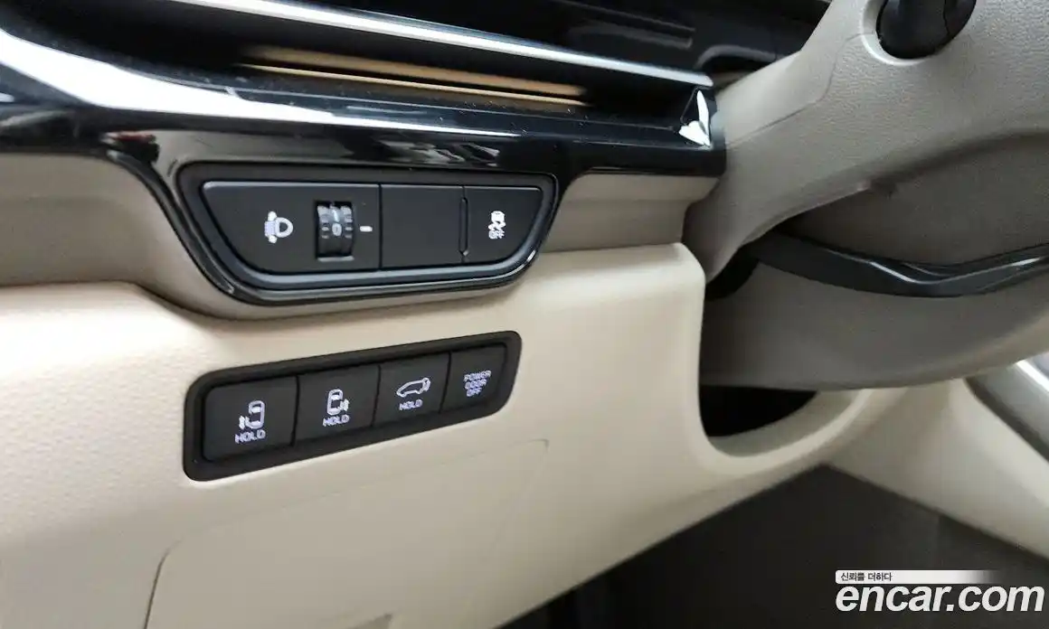 Kia Canival 2024 2.2 Автомат в Москве № 134036, фото 15