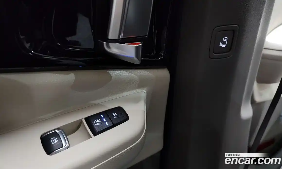 Kia Canival 2024 2.2 Автомат в Москве № 134036, фото 18