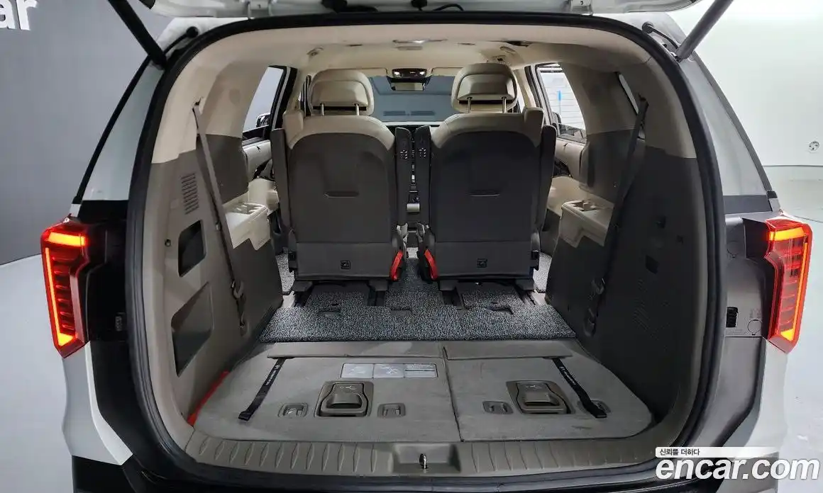 Kia Canival 2024 2.2 Автомат в Москве № 134036, фото 19