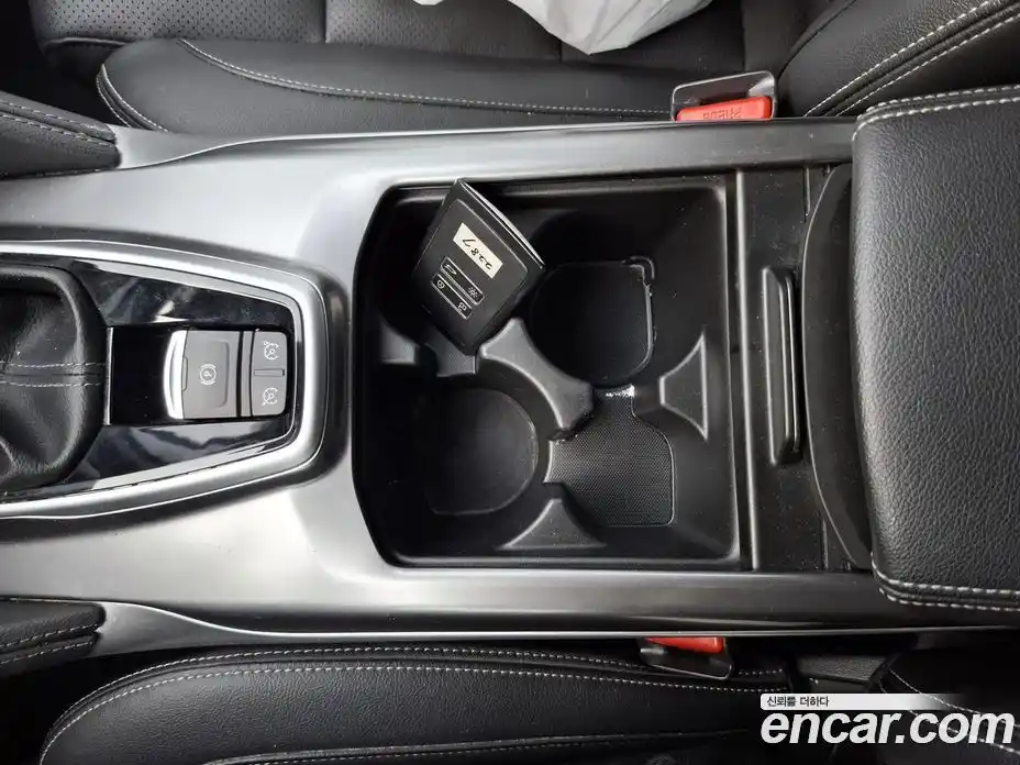 Renault QM6 2022 2.0 Автомат в Москве № 145788, фото 11