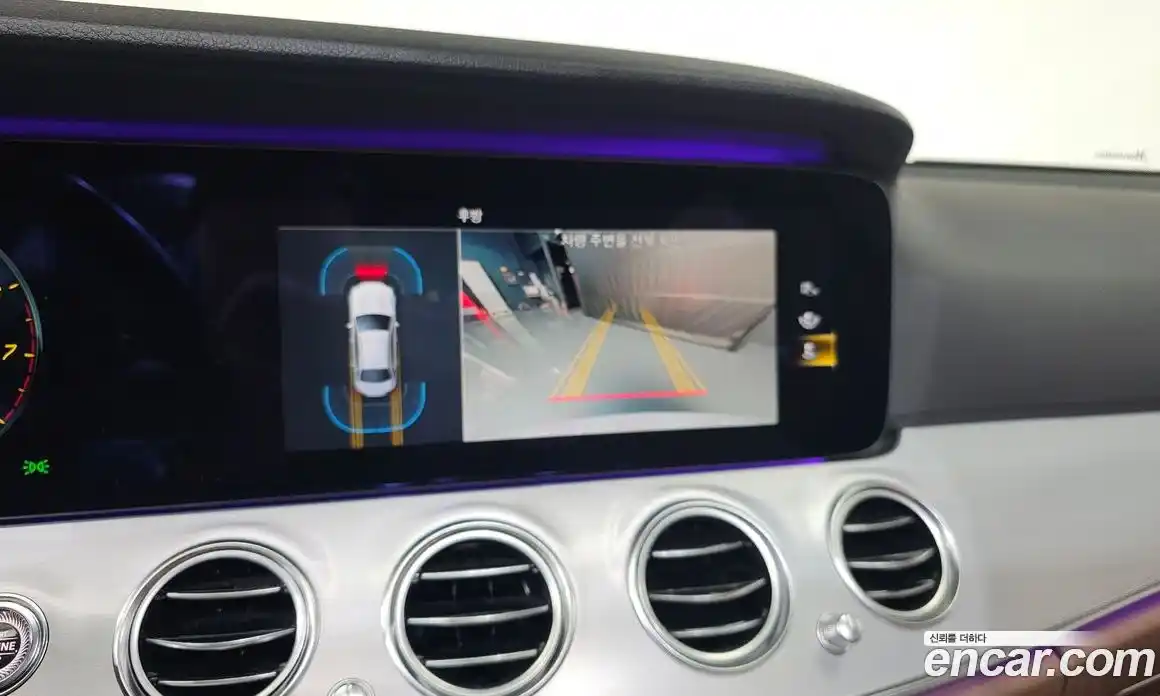 Mercedes-Benz E-Class 2021 2.0 Автомат в Москве № 149451, фото 15