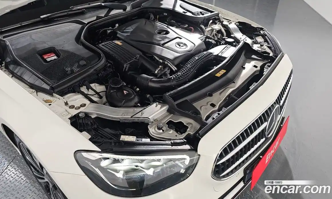 Mercedes-Benz E-Class 2021 2.0 Автомат в Москве № 149451, фото 6