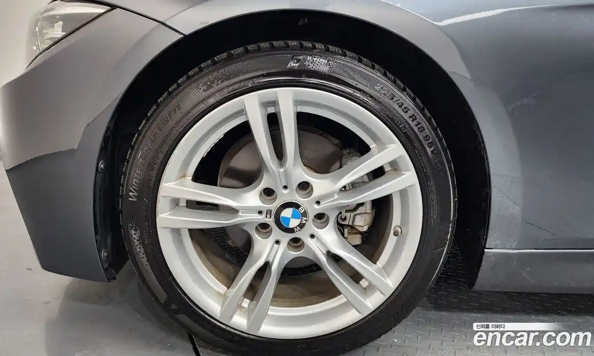 BMW 3-Series 2018 2.0 Автомат в Москве № 159449, фото 5