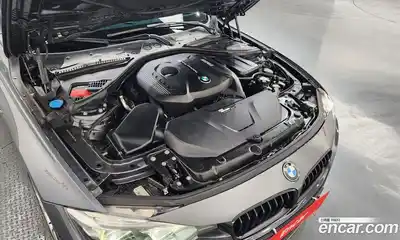 BMW 3-Series 2018 2.0 Автомат в Москве № 159449, миниатюра 6
