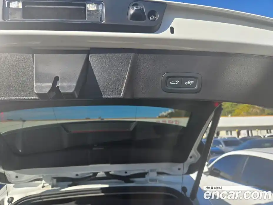 Volvo XC40 2023 2.0 Автомат в Москве № 164760, фото 16