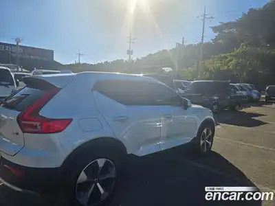 Volvo XC40 2023 2.0 Автомат в Москве № 164760, миниатюра 4