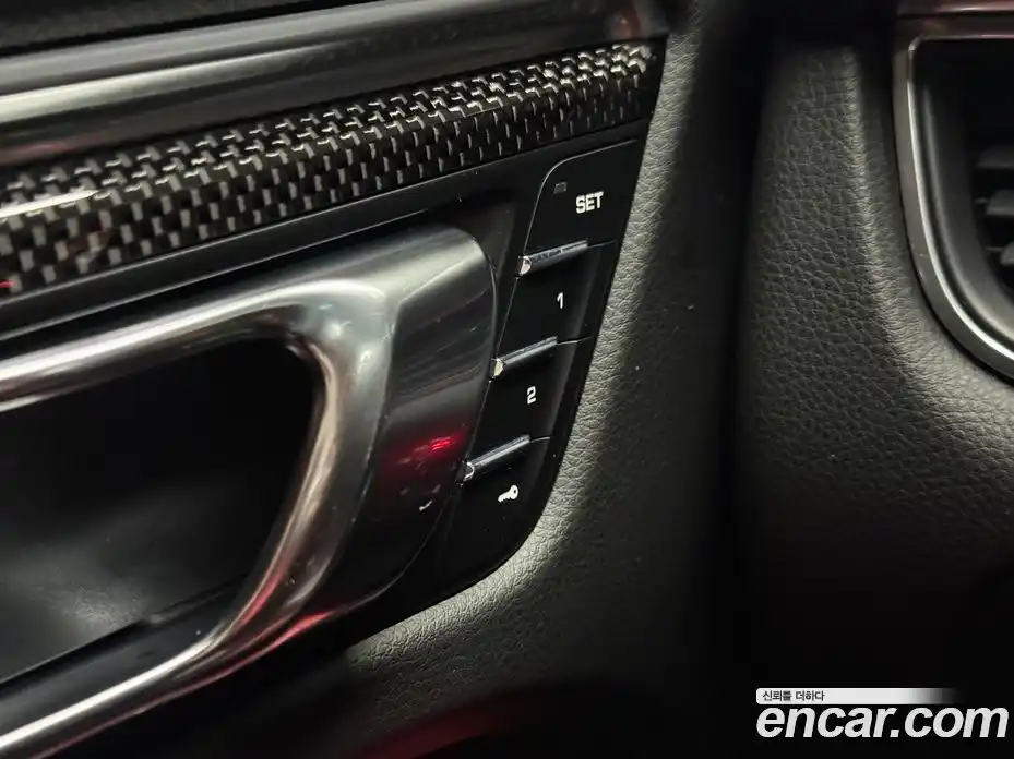 Porsche Macan 2017 3.0 Автомат в Москве № 165891, фото 13