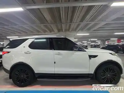 Land Rover Discovery 2018 3.0 Автомат в Москве № 166805, миниатюра 3