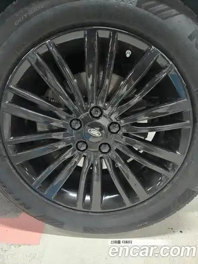 Land Rover Discovery 2018 3.0 Автомат в Москве № 166805, миниатюра 5