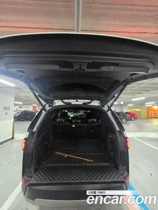 Land Rover Discovery 2018 3.0 Автомат в Москве № 166805, фото 10