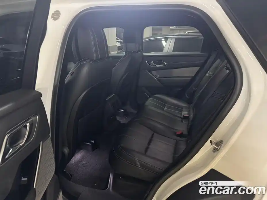 Land Rover Range-Rover Velar 2018 3.0 Автомат в Москве № 166891, фото 10