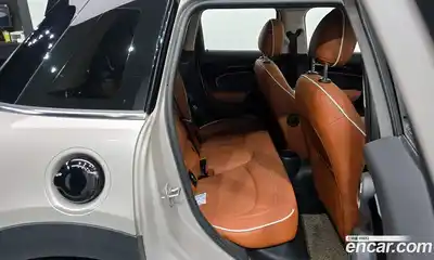 Mini Cooper 2024 2.0 Автомат в Москве № 167074, миниатюра 12