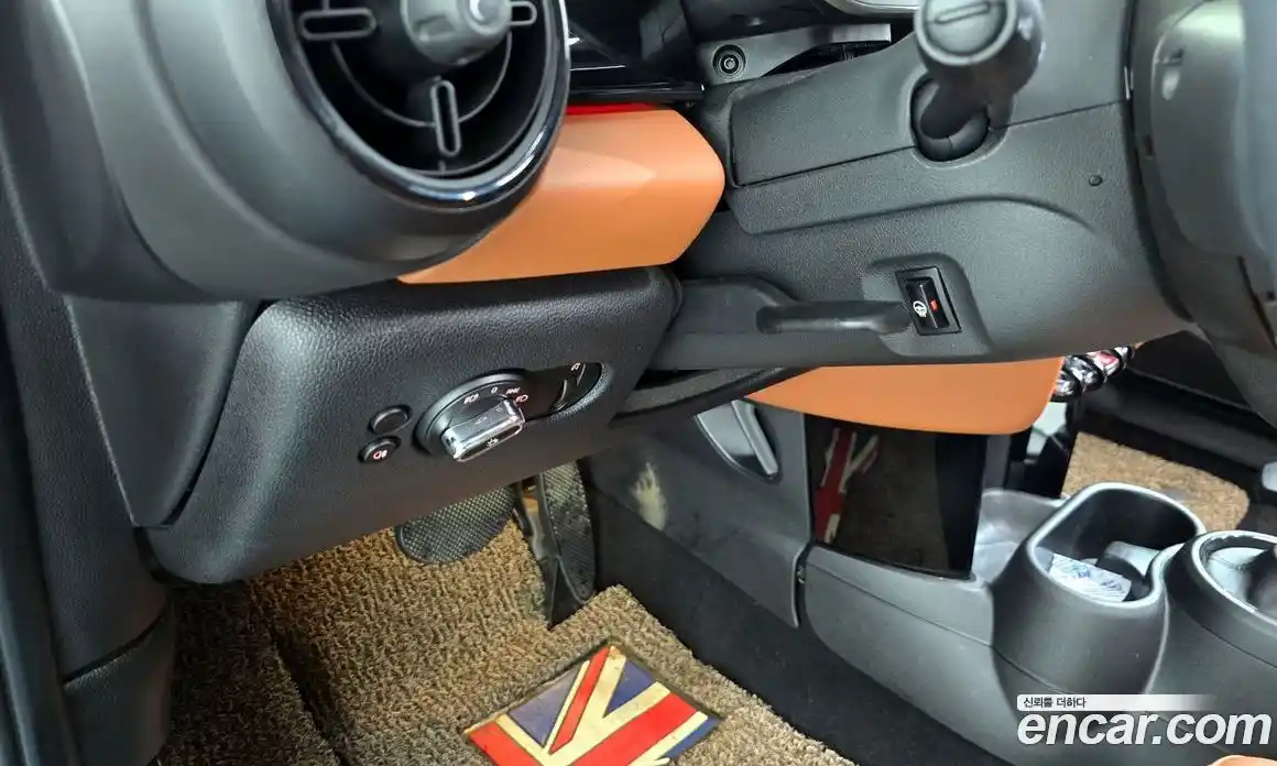 Mini Cooper 2024 2.0 Автомат в Москве № 167074, фото 17