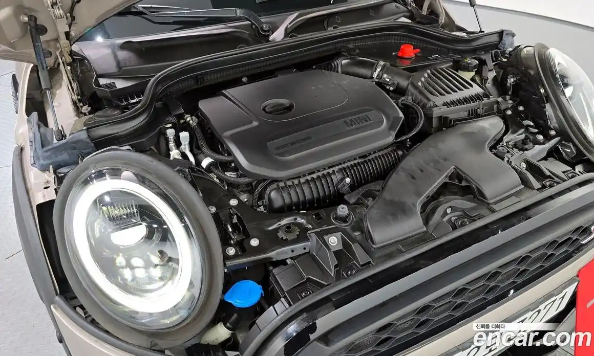 Mini Cooper 2024 2.0 Автомат в Москве № 167074, фото 6