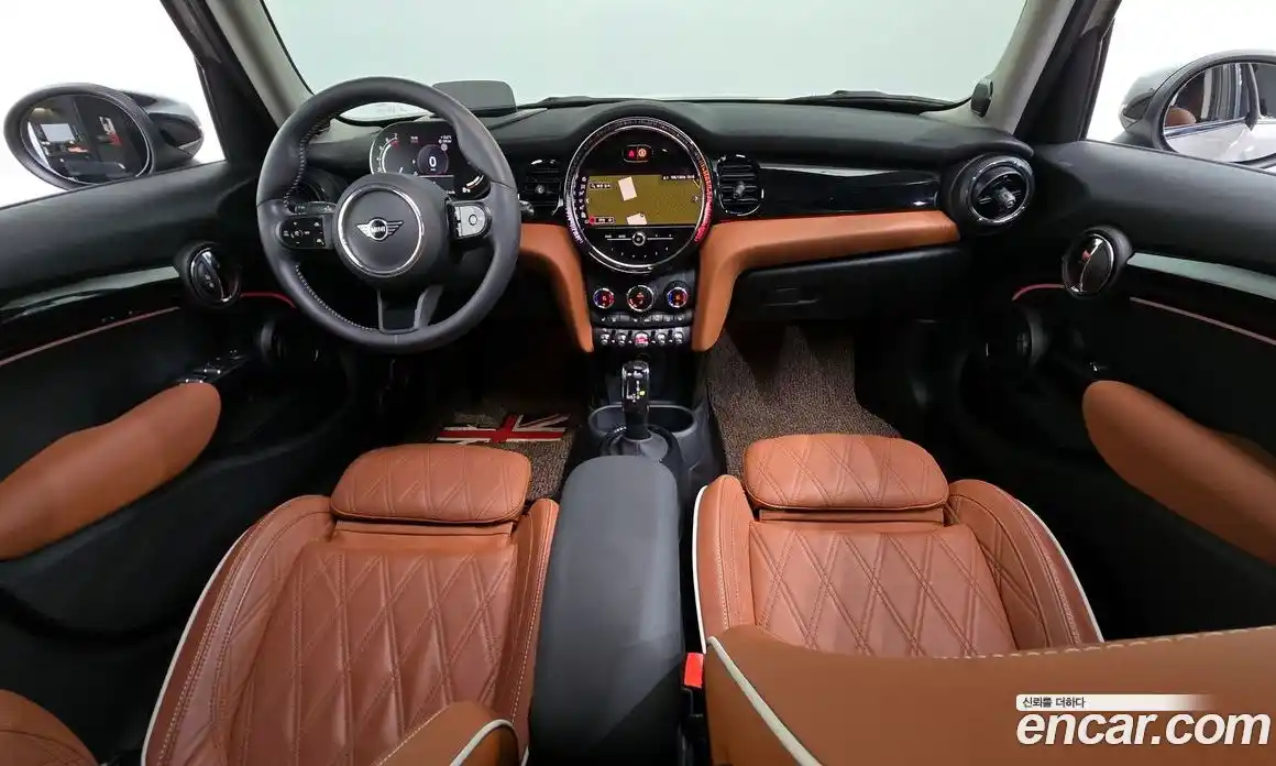 Mini Cooper 2024 2.0 Автомат в Москве № 167074, фото 7