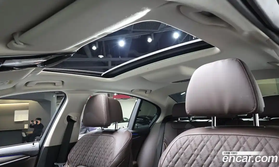 BMW 5-Series 2023 2.0 Автомат в Москве № 191575, фото 17