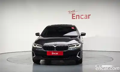 BMW 5-Series 2023 2.0 Автомат в Москве № 191575, миниатюра 2