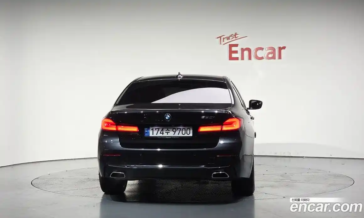 BMW 5-Series 2023 2.0 Автомат в Москве № 191575, фото 3