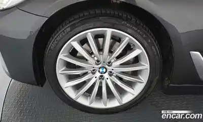 BMW 5-Series 2023 2.0 Автомат в Москве № 191575, миниатюра 4