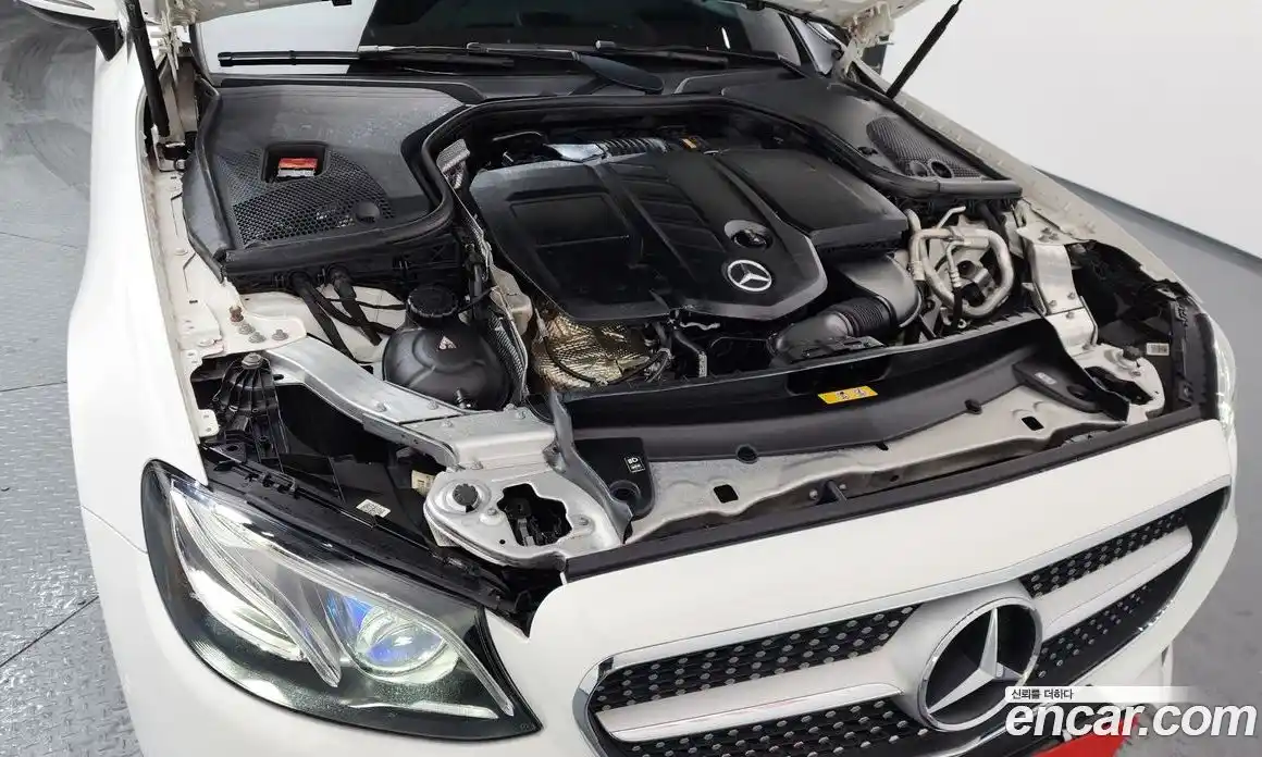 Mercedes-Benz E-Class 2018 1.9 Автомат в Москве № 195186, фото 6