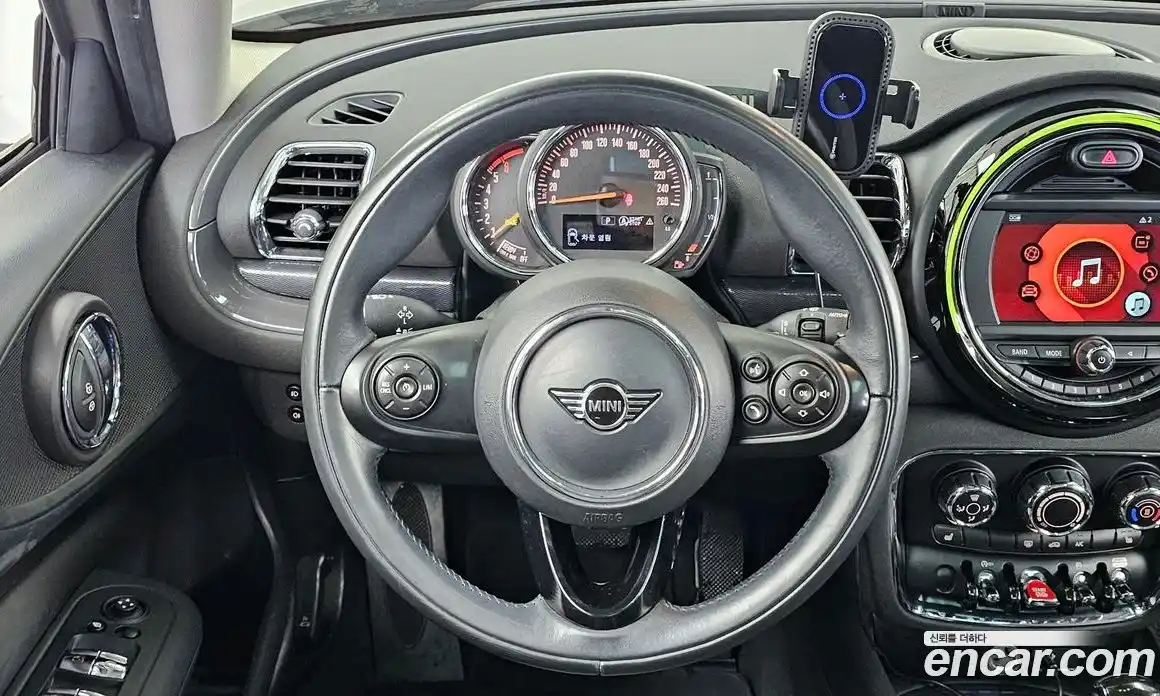 Mini Clubman 2020 2.0 Автомат в Москве № 198413, фото 13