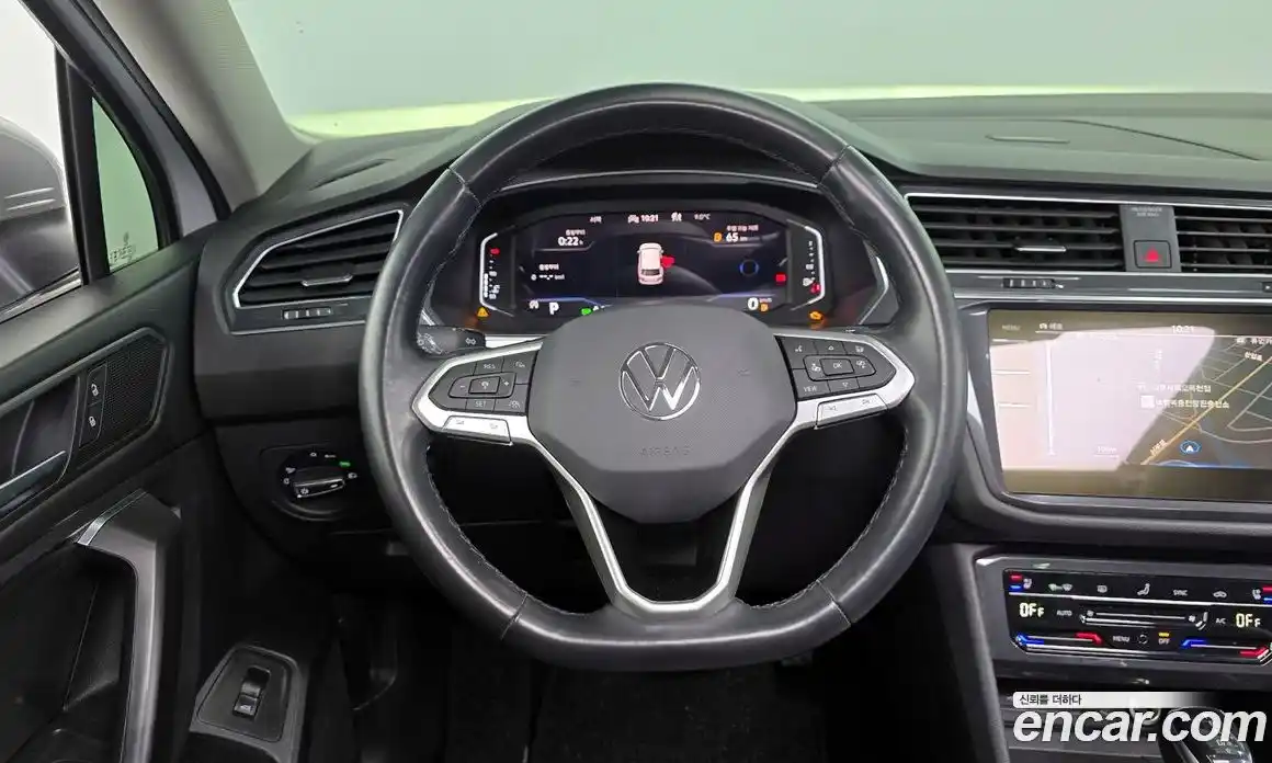 Volkswagen Tiguan 2023 2.0 Автомат в Москве № 199071, фото 13