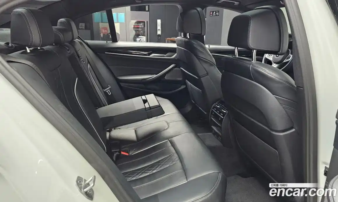 BMW 5-Series 2020 2.0 Автомат в Москве № 211417, фото 12