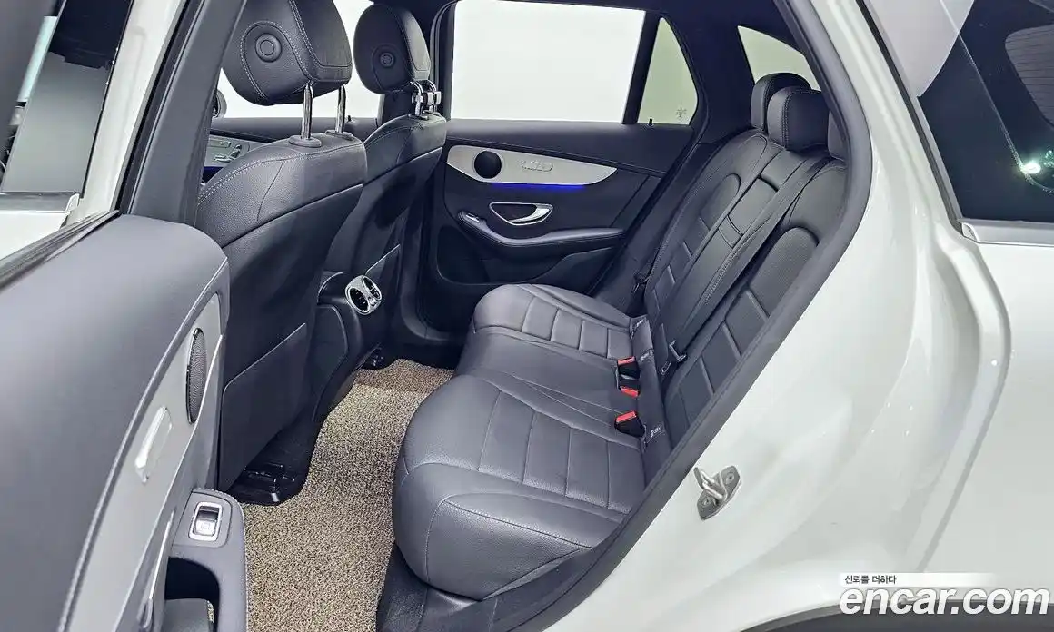 Mercedes-Benz GLC-Class 2021 2.0 Автомат в Москве № 212039, фото 11