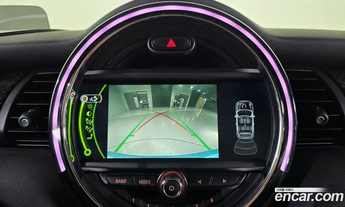 Mini Cooper Convertible 2017 2.0 Автомат в Москве № 214391, фото 18