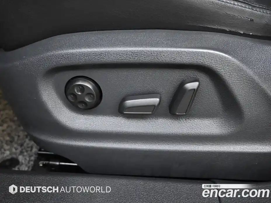 Volkswagen Tiguan 2015 2.0 Автомат в Москве № 215378, фото 16