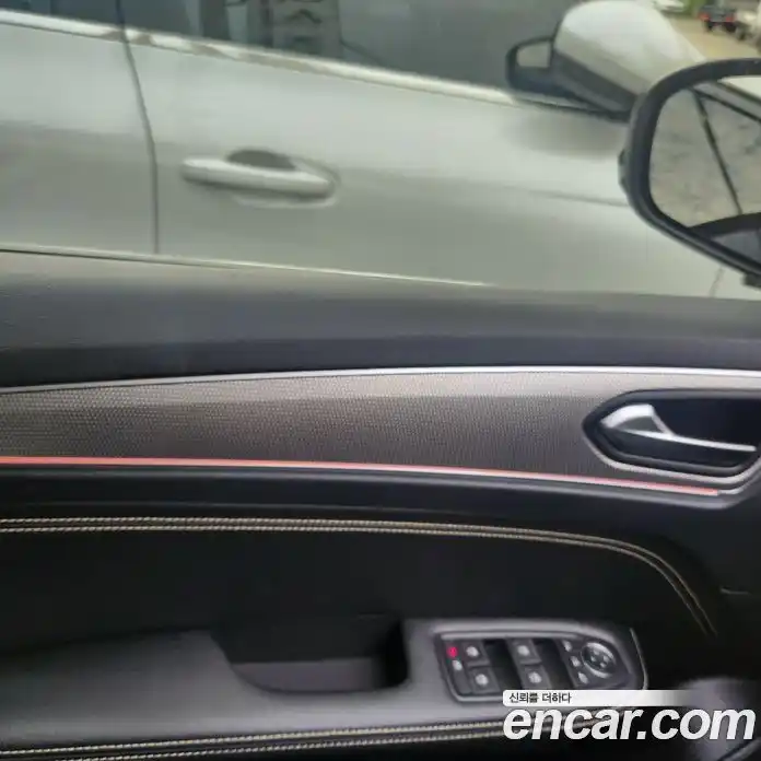 Renault Arkana 2025 1.6 Автомат в Москве № 221363, фото 5