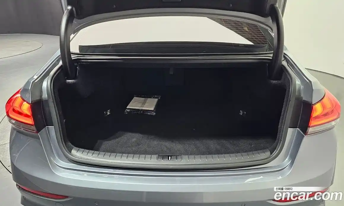 Genesis G80 2017 3.3 Автомат в Москве № 22807, фото 19