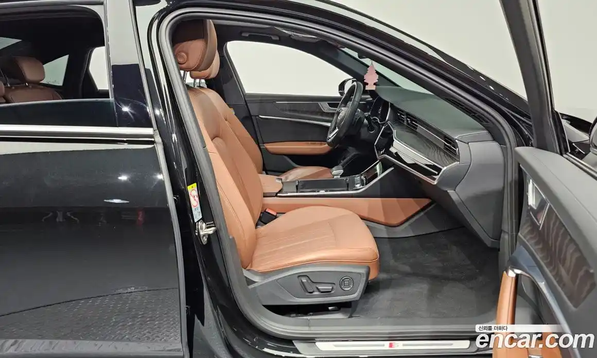 Audi A6 2021 2.0 Автомат в Москве № 230070, фото 11