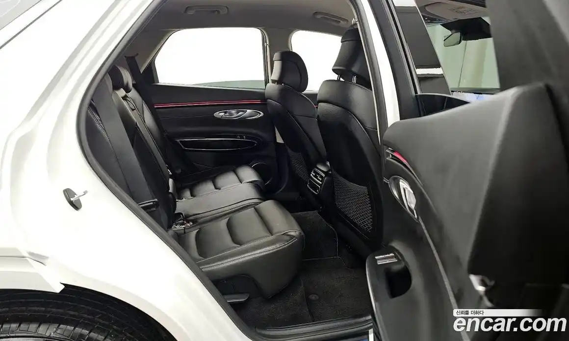 Genesis GV70 2024 2.5 Автомат в Москве № 24568, фото 12