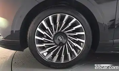 Hyundai Grandeur 2024 2.5 Автомат в Москве № 265723, миниатюра 4