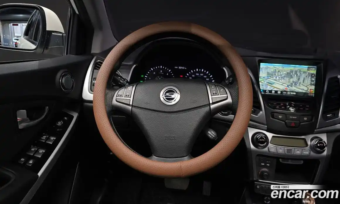 SsangYong Korando 2015 2.0 Автомат в Москве № 31467, фото 13