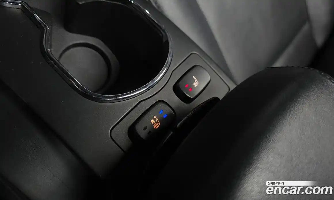 SsangYong Korando 2015 2.0 Автомат в Москве № 31467, фото 19