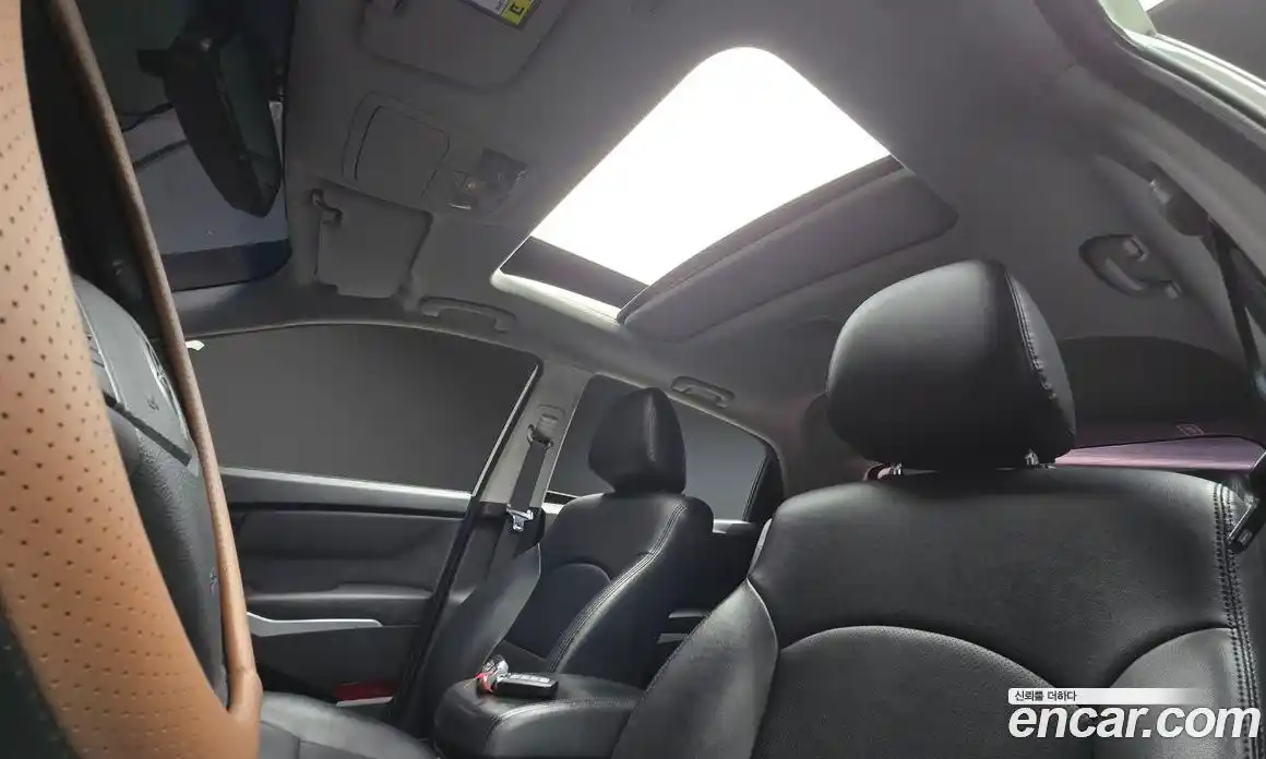 SsangYong Korando 2015 2.0 Автомат в Москве № 31467, фото 20