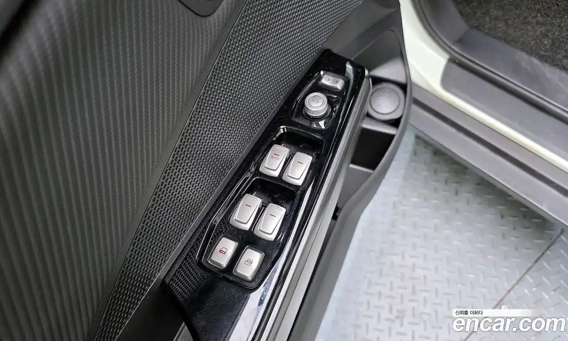 SsangYong TIBOLI 2018 1.6 Автомат в Москве № 36580, фото 14