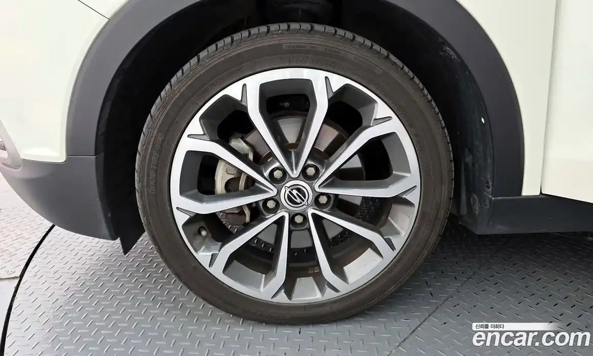 SsangYong TIBOLI 2018 1.6 Автомат в Москве № 36580, фото 5