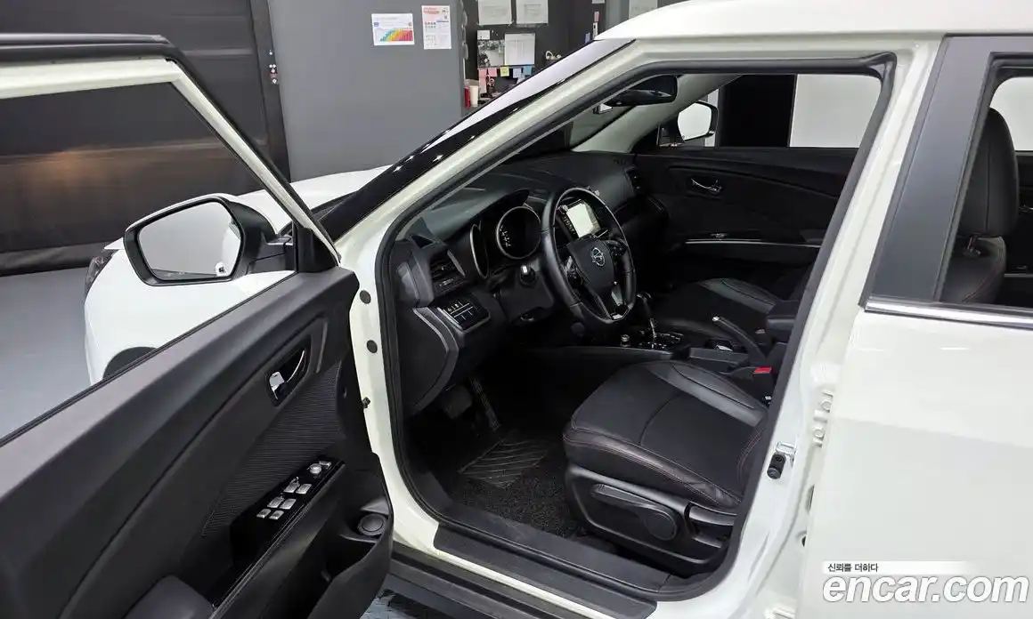 SsangYong TIBOLI 2018 1.6 Автомат в Москве № 36580, фото 10