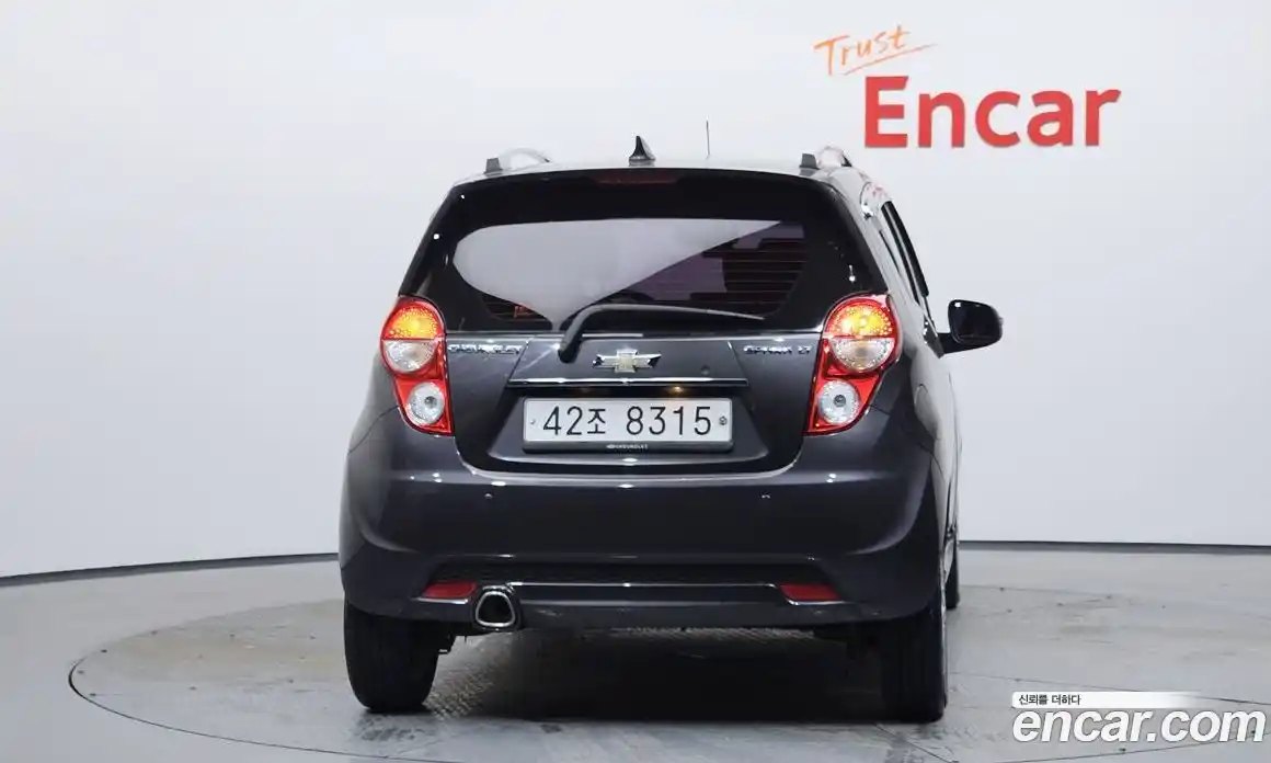 Chevrolet Spark 2015 1.0 Автомат в Москве № 37539, фото 4