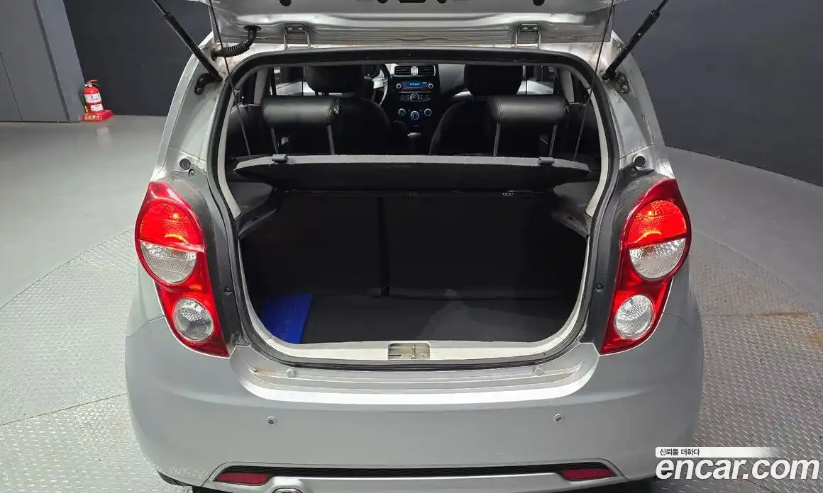 Chevrolet Spark 2014 1.0 Автомат в Москве № 37993, фото 20