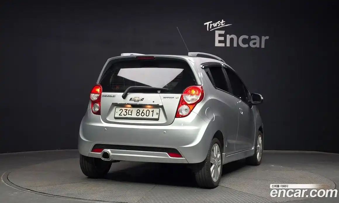 Chevrolet Spark 2014 1.0 Автомат в Москве № 37993, фото 4