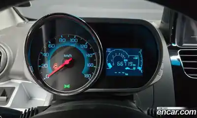 Chevrolet Spark 2014 1.0 Автомат в Москве № 37993, миниатюра 8