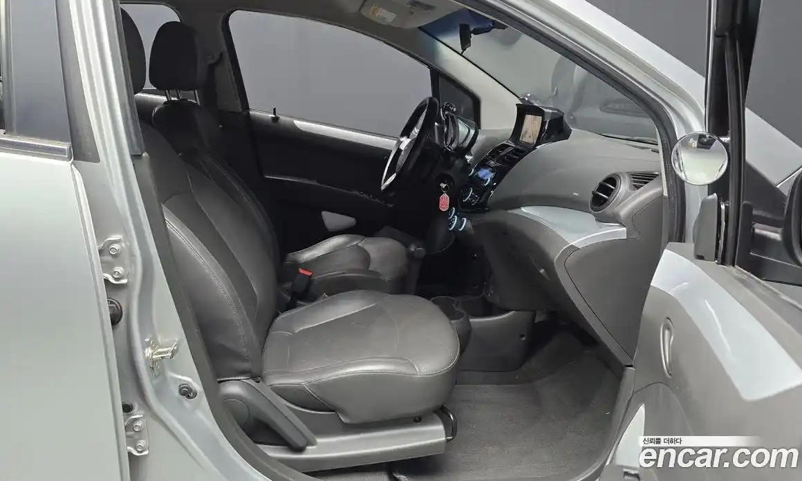 Chevrolet Spark 2014 1.0 Автомат в Москве № 37993, фото 10