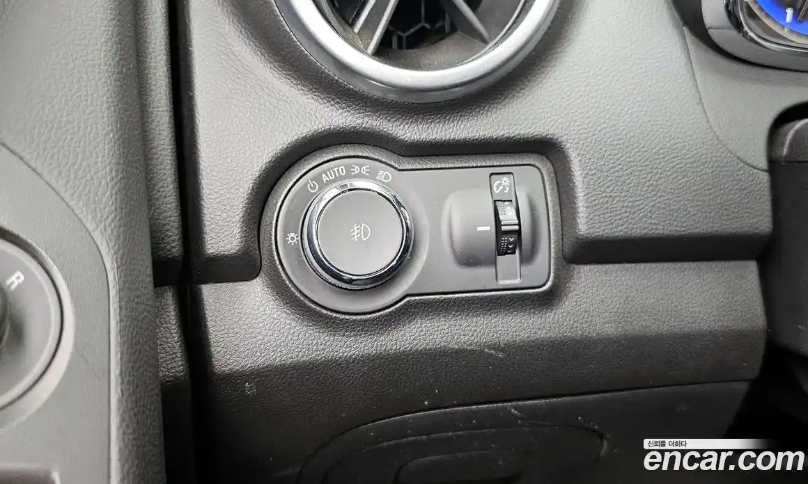 Chevrolet Trax 2016 1.4 Автомат в Москве № 40179, фото 18