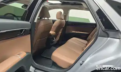 Hyundai Grandeur 2023 1.6 Автомат в Москве № 44632, миниатюра 12