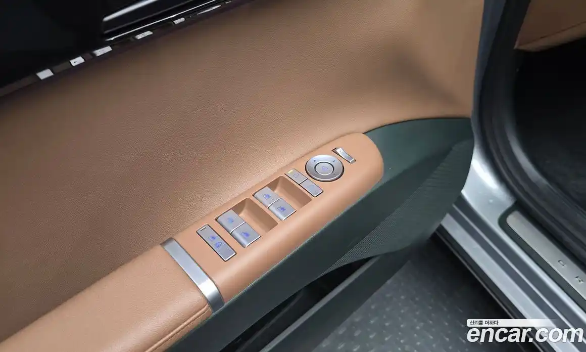 Hyundai Grandeur 2023 1.6 Автомат в Москве № 44632, фото 17